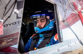 ep fernando alonso al volante del toyota hilux