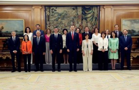 ep fotofamilialos nuevos ministrosla tomaposesionrey
