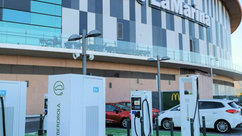 ep iberdrola sella una alianza en movilidad electrica con gentalia para instalar puntos de recarga ep iberdrola sella una alianza en movilidad electrica con gentalia para instalar puntos de recarga