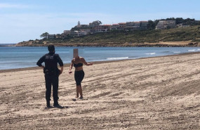 ep intervencion policial en la playa de alicante