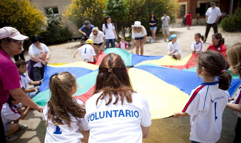 ep la fundacion mutua madrilena convoca los vii premios al voluntariado universitario