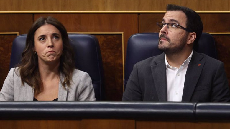ep la ministra de igualdad irene montero i y el ministro de consumo alberto garzon d durante una ep la ministra de igualdad irene montero i y el ministro de consumo alberto garzon d durante una
