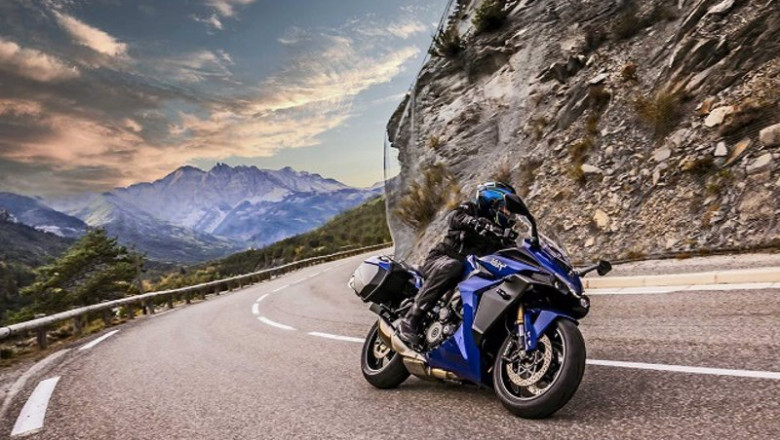 La nueva Suzuki GSX-S 1000 GT | SUZUKI ep la nueva suzuki gsx s 1000 gt
