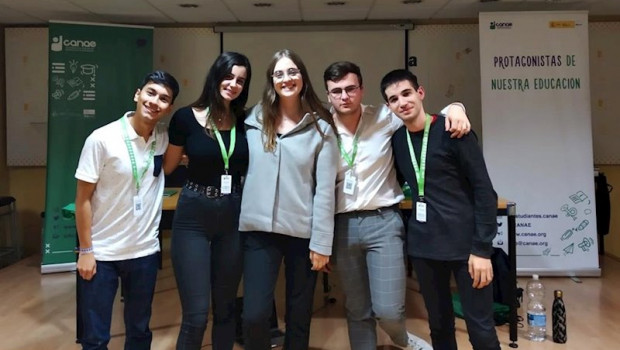 ep los miembros de la nueva junta directiva de canae con la presidenta andrea g henry en el centro