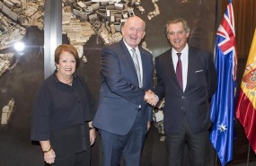 ep presidenteacciona recibegobernadoraustralia