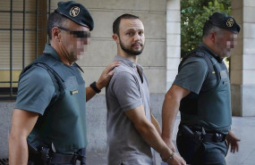 ep sandro marin c acusado junto a su padre de homicidio imprudente delito contra la salud publica y
