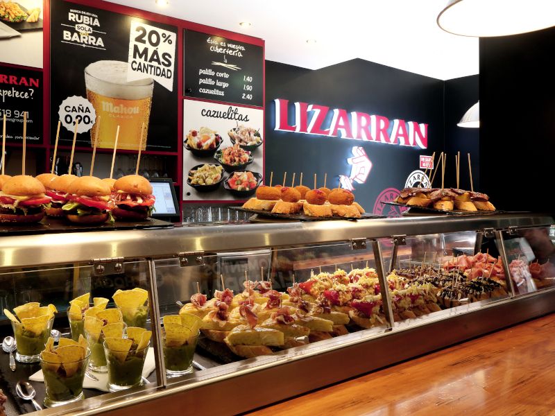 1565696437 lizarran2