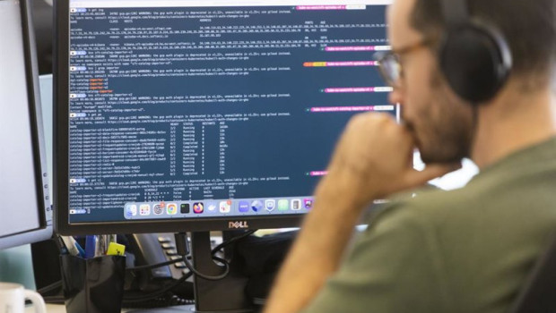 ep archivo   9 de cada 10 pymes espanolas ya notan mejoras en su productividad gracias a la ia segun