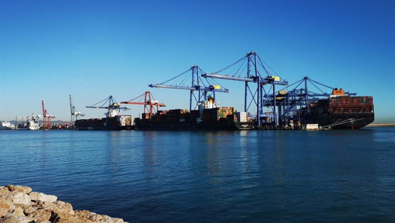 ep archivo   buques en el puerto de valencia espana