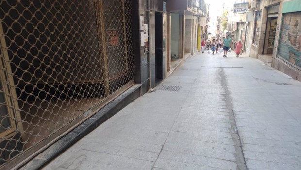 ep archivo   negocio cerrado en la calle esparteria