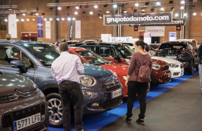 ep archivo   visitantes al salon del motor de ocasion de sevilla