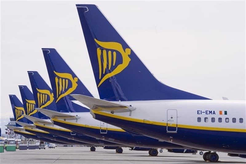 https://img1.s3wfg.com/web/img/images_uploaded/7/1/ep_avionesryanair_20190808183106.jpg