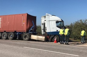 ep camion implicadoaccidentecinco fallecidosarahal sevilla