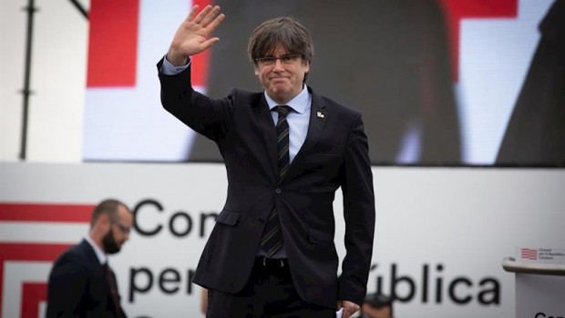 ep el expresidente de la generalitat de cataluna carles puigdemont durante el acto del consell de la