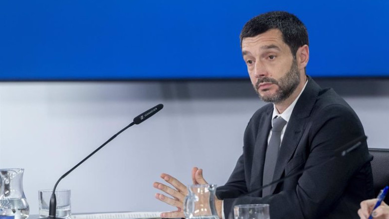 El ministro de Derechos Sociales, Consumo y Agenda 2030, Pablo Bustinduy, durante la rueda de prensa posterior al Consejo de Ministros, en el Complejo de la Moncloa, a 27 de mayo de 2025, en Madrid (España). | Alberto Ortega - Europa Press ep el ministro de derechos sociales consumo y agenda 2030 pablo bustinduy durante la rueda de prensa