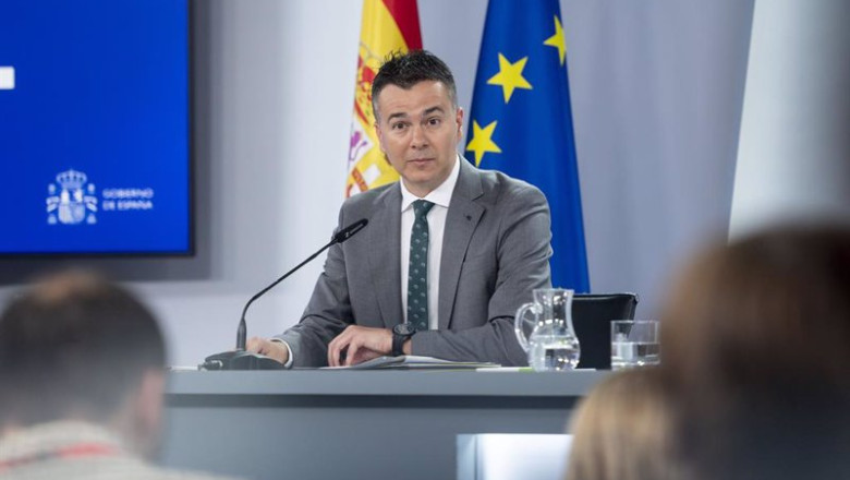 ep el ministro de industria comercio y turismo hector gomez durante una rueda de prensa posterior al ep el ministro de industria comercio y turismo hector gomez durante una rueda de prensa posterior al