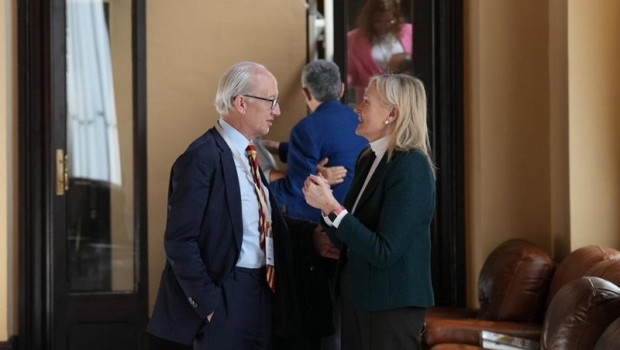 ep el presidente ejecutivo de unauto vtc jose manuel berzal y la diputada del pp en el parlament