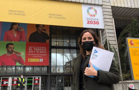 ep elena diaz presidenta de fine a las puertas del ministerio de sanidad en madrid