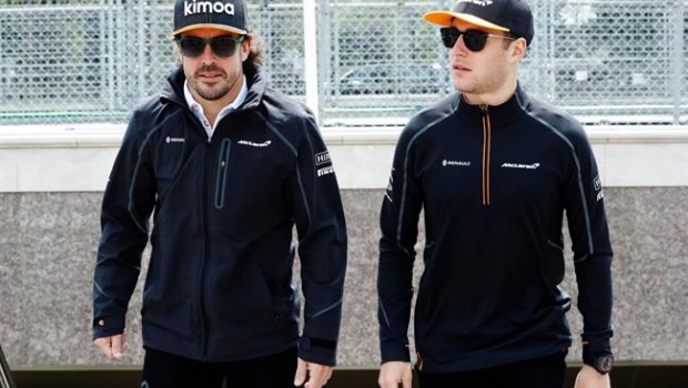 ep fernando alonso stoffel vandoorne mclaren