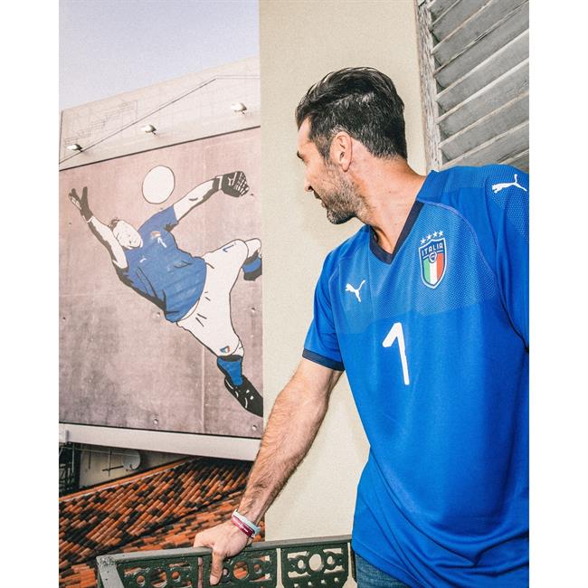 Gianluigi Buffon con la nueva camiseta de Italia de Puma | PUMA ep gianluigi buffonla nueva camisetaitaliapuma