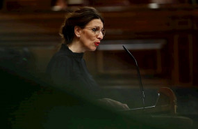 ep la ministra de trabajo yolanda diaz d interviene al inicio del pleno celebrado el pasado