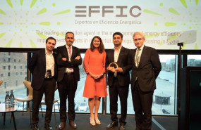 ep mendiluce primero por la derecha en la entrega del premio ep mendiluce primero por la derecha en la entrega del premio