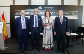 ep participantes en la mesa redonda de amchamspain