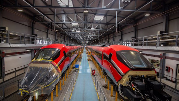 ep trenes de hitachi para ilsa