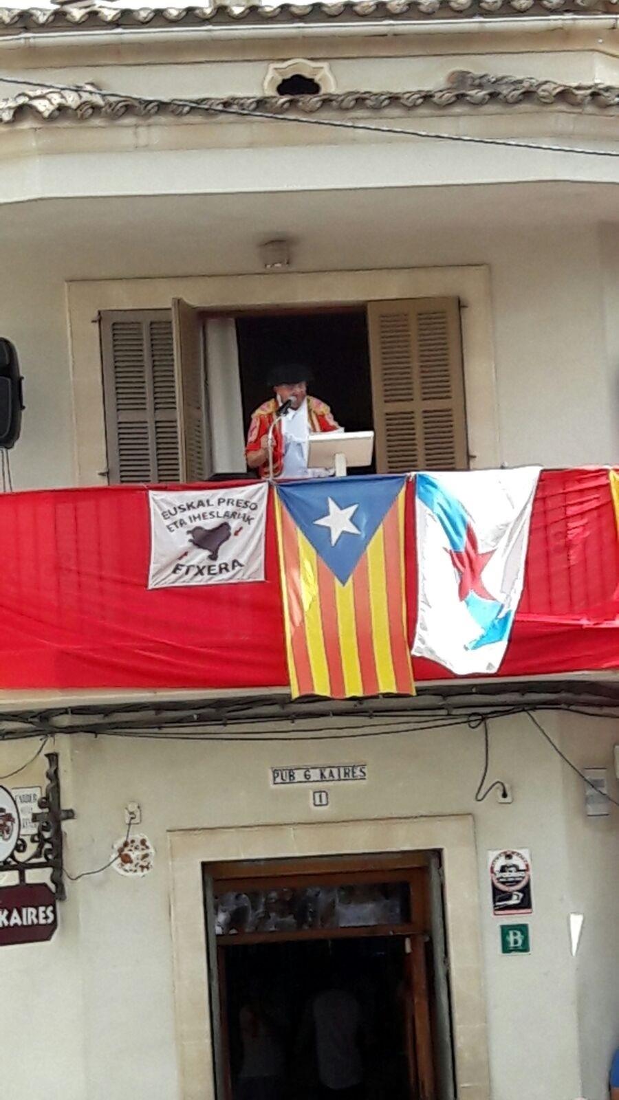 Una bandera proetarra en la fiesta de San Fermín de Llubí | PARTIDO POPULAR ep una bandera proetarrala fiestasan ferminllubi
