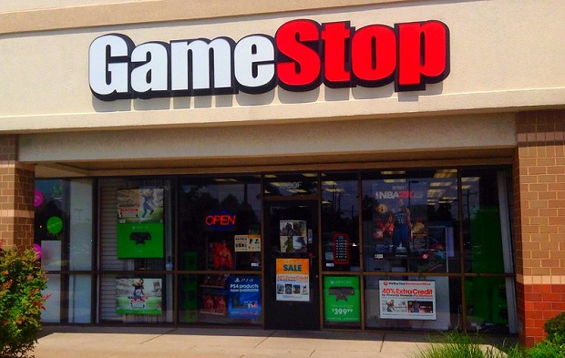 GameStop se desploma: aumenta el beneficio pero pesa más la caída de los ingresos