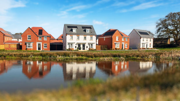 House market treads water as geopolitical tensions hit home - Rics