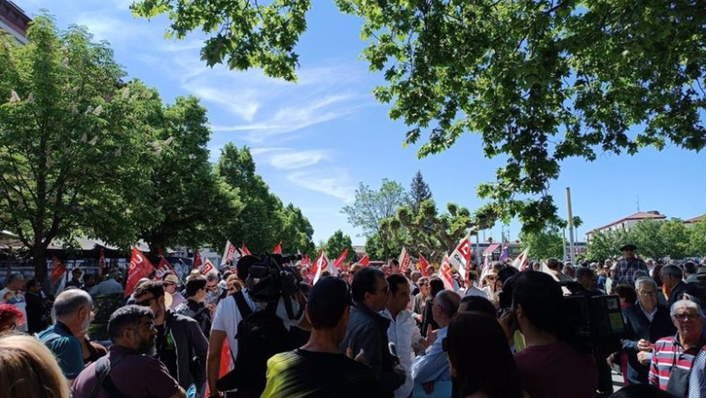 ep 1 de mayo miles de personas salen a la calle en cyl para reclamar subidas salariales y que se ep 1 de mayo miles de personas salen a la calle en cyl para reclamar subidas salariales y que se