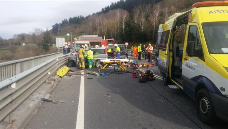 Accidente de tráfico en Balmaseda (Bizkaia) | EUROPA PRESS - Archivo ep accidente de trafico en balmaseda bizkaia