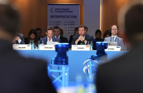 ep el ministro de transportes oscar puente en la cumbre international transport forum itf