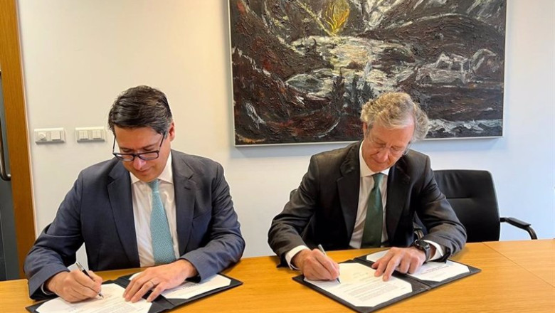 ep firma del prestamo entre iberdrola y el bei ep firma del prestamo entre iberdrola y el bei