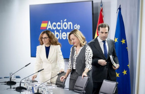 ep i d la ministra de sanidad monica garcia la ministra de educacion y portavoz del gobierno pilar ep i d la ministra de sanidad monica garcia la ministra de educacion y portavoz del gobierno pilar