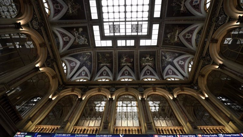 ep interior del edificio de la bolsa de madrid espana ep interior del edificio de la bolsa de madrid espana