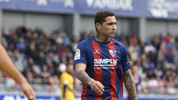 ep jugadorhuesca ezequiel chimy avila