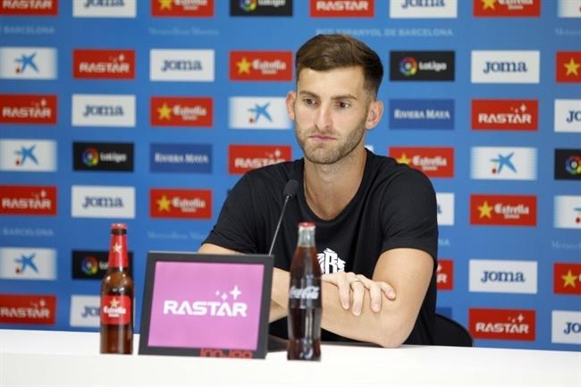Leo Baptistao habla ante los medios | RCD ESPANYOL ep leo baptistao hablalos medios