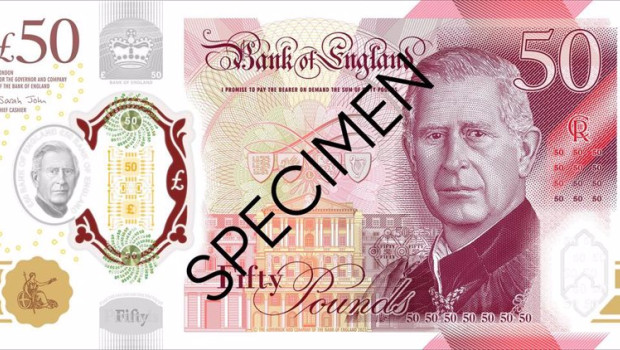 ep muestra del diseno del nuevo billete de 50 libras con la imagen del rey carlos iii