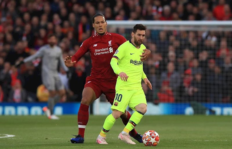 ep van dijk liverpool y messi barcelona