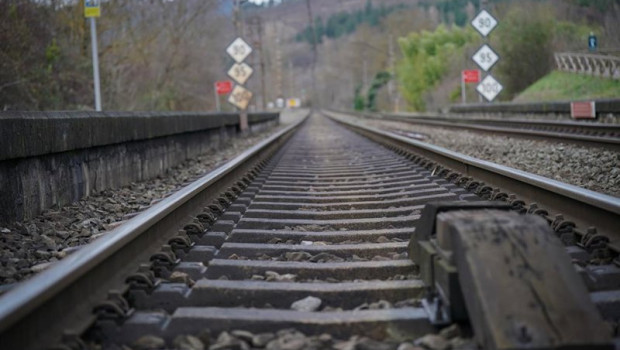 ep vias de tren a 31 de enero de 2026 en amurrio alava pais vasco espana