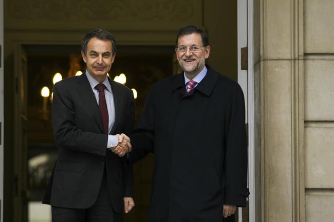 Zapatero Recibe A Rajoy En La Moncloa | EUROPA PRESS - Archivo ep zapatero reciberajoyla moncloa