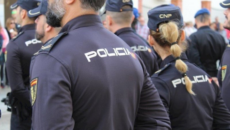 ep agents de la policia nacional ep agents de la policia nacional