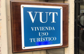 ep archivo   cartel de vivienda de uso turistico vut 20250825125206