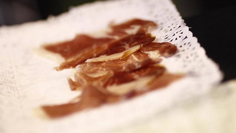 ep archivo   jamon serrano en imagen de archivo