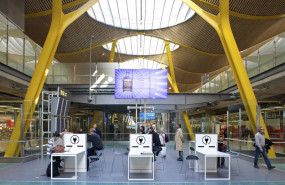 ep archivo plaza comercial en la t 4 del aeropuerto de barajas ep archivo plaza comercial en la t 4 del aeropuerto de barajas