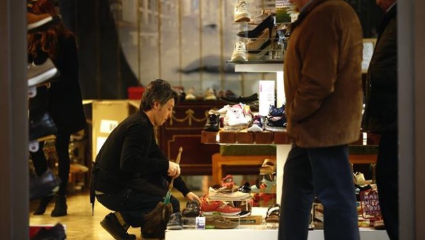 Consumo, trabajador, autónomo, paro, empleo, epa, zapatos, tienda | EUROPA PRESS ep consumo trabajador autonomo paro empleo epa zapatos tienda