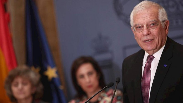 ep el ministro de asuntos exteriores ue y cooperacion en funciones josep borrell emocionado ofrece