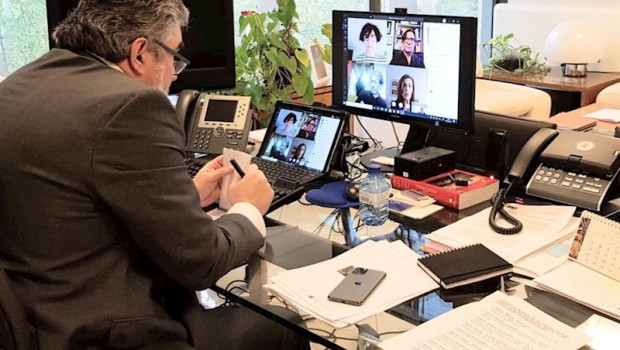 ep el ministro de cultura jose manuel rodriguez uribes se reune telematicamente con representantes
